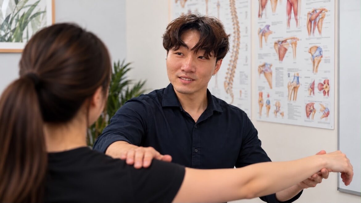 Macquarie Park Physio Brian Chu is at Back to Active Sports